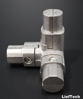 Drei-dimensionale 90°-Rohrverbindung aus anodiertem Aluminium